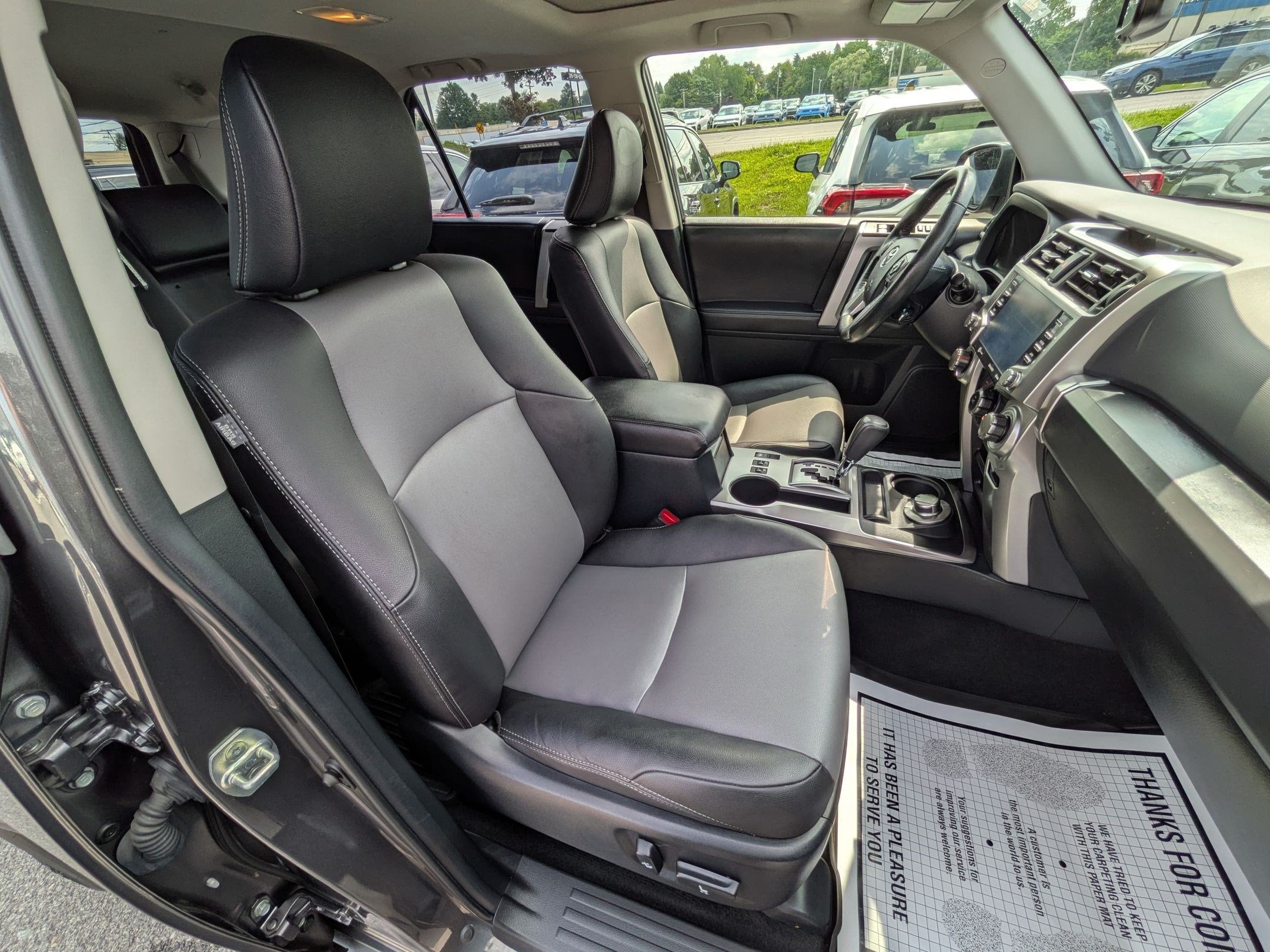 2023 Toyota 4Runner SR5 Premium w/ Third Row Seats
