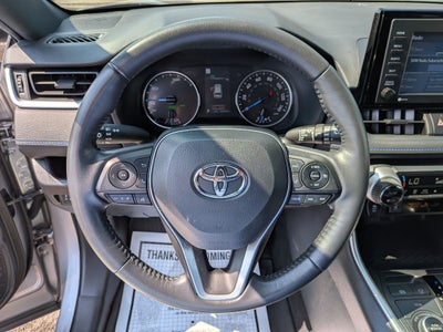 2022 Toyota RAV4 Hybrid SE w/ Convenience & Weather Pkg