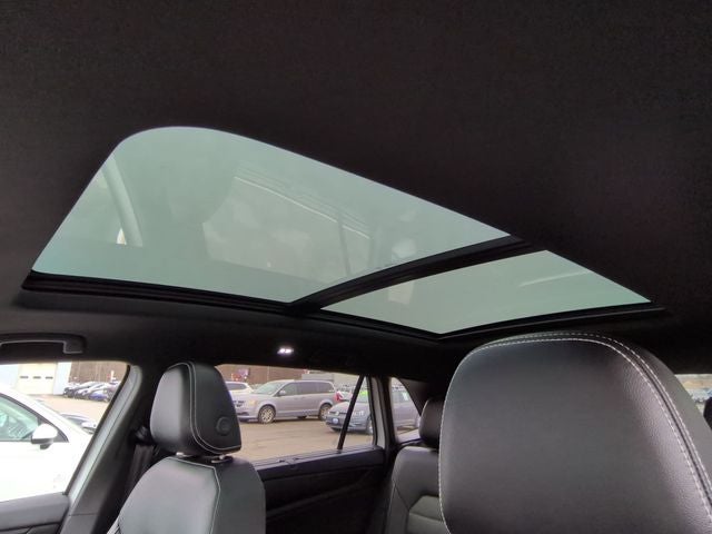 2025 Volkswagen Atlas Cross Sport 2.0T SEL