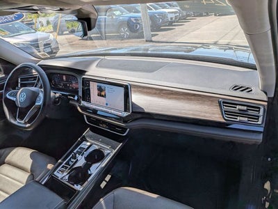 2024 Volkswagen Atlas 2.0T SEL