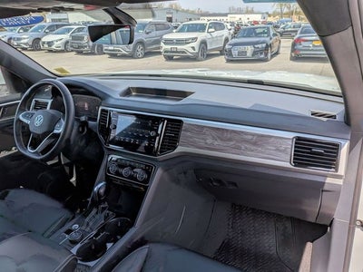2023 Volkswagen Atlas Cross Sport 3.6L V6 SE w/Technology