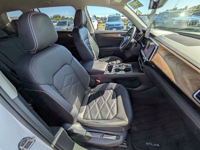 2026 Volkswagen Atlas 2.0T SE