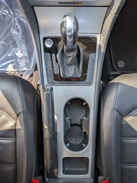 2019 Volkswagen Passat 2.0T Wolfsburg