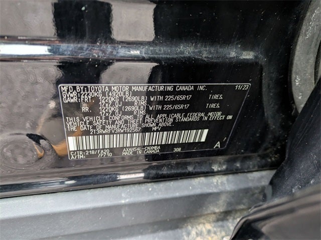 2024 Toyota RAV4 Hybrid XLE