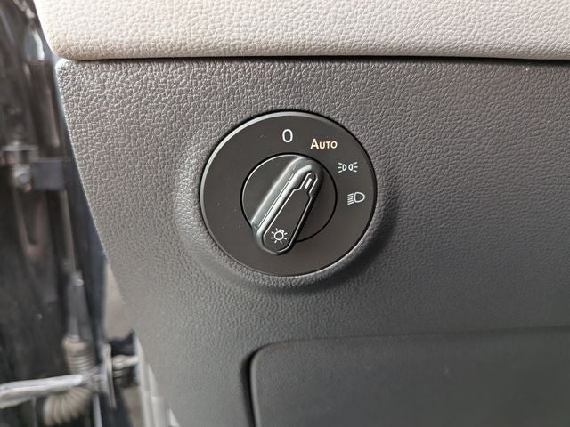2023 Volkswagen Taos 1.5T SEL