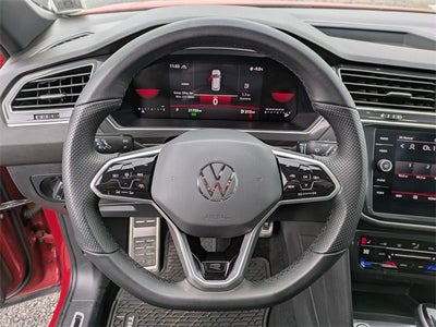 2024 Volkswagen Tiguan 2.0T SE R-Line Black