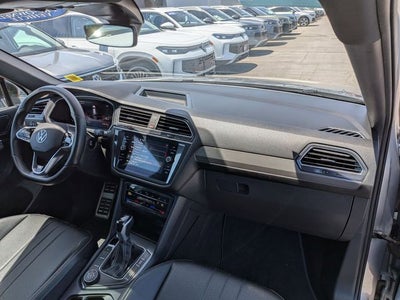 2023 Volkswagen Tiguan 2.0T SE R-Line Black