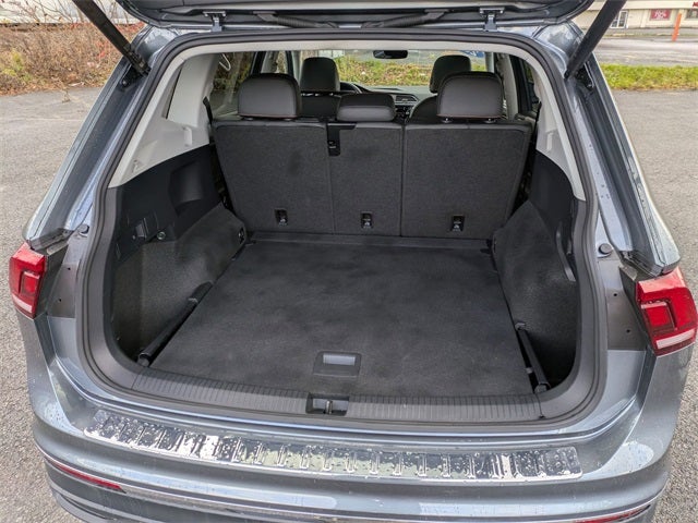 2024 Volkswagen Tiguan 2.0T Wolfsburg Edition