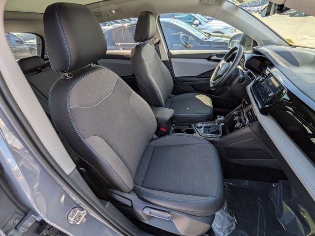 2024 Volkswagen Taos 1.5T SE Black