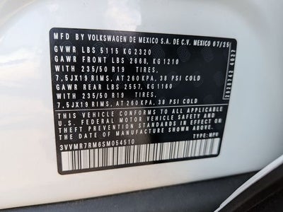 2025 Volkswagen Tiguan 2.0T SE