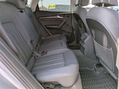 2023 Audi Q5 40 Premium quattro