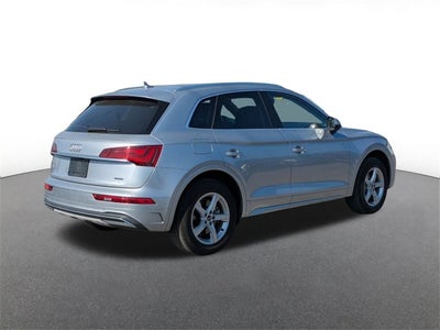 2023 Audi Q5 40 Premium quattro
