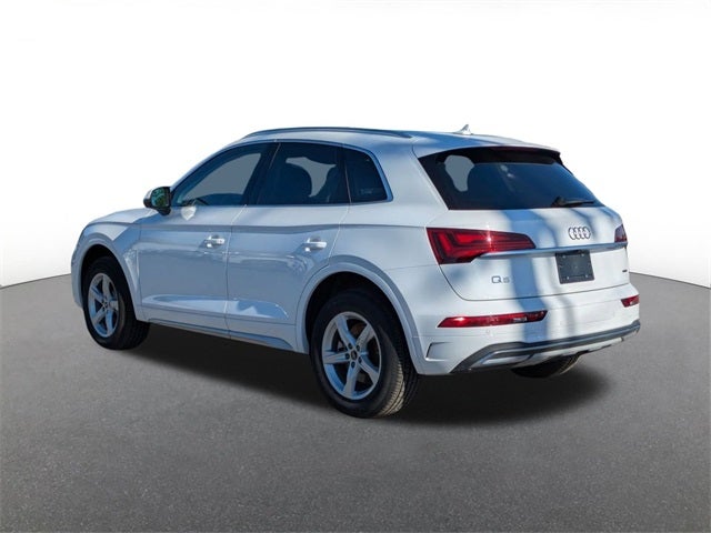 2024 Audi Q5 40 Premium quattro