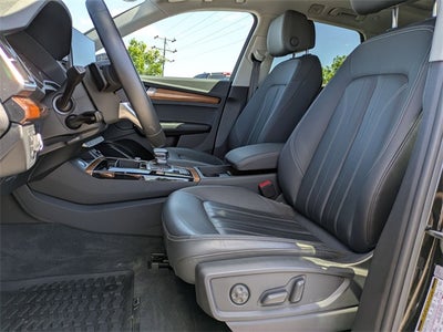 2023 Audi Q5 40 Premium quattro