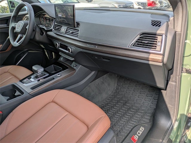 2025 Audi Q5 40 Premium quattro