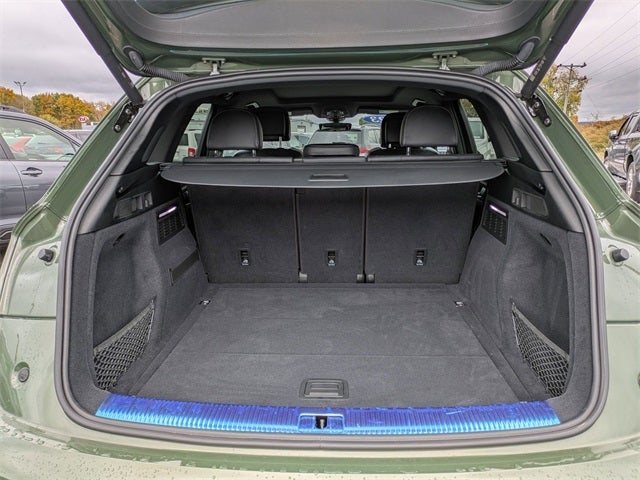 2023 Audi SQ5 Premium Plus quattro