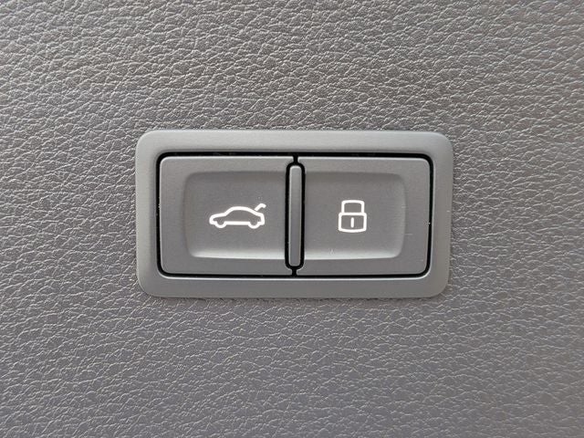 2024 Audi Q5 40 Premium Plus quattro