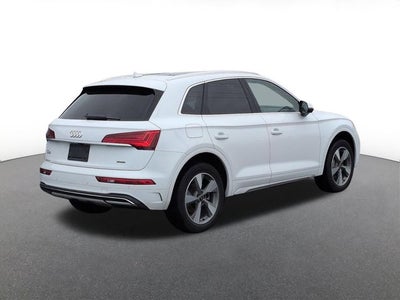 2023 Audi Q5 40 Premium Plus quattro