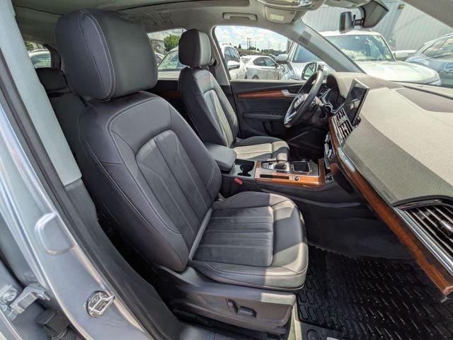 2023 Audi Q5 45 S line Premium quattro