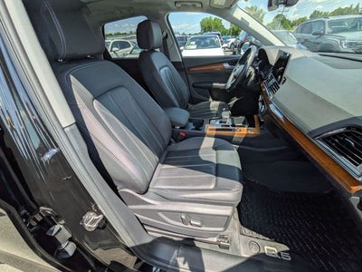 2023 Audi Q5 45 S line Premium quattro