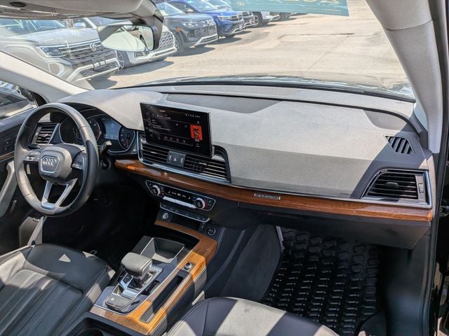 2023 Audi Q5 45 S line Premium quattro