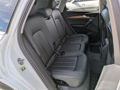 2023 Audi Q5 45 S line Premium quattro