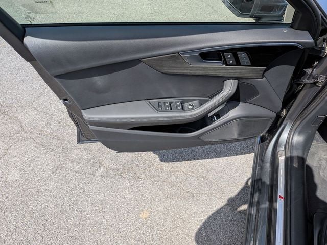 2024 Audi A4 45 S line Premium Plus quattro