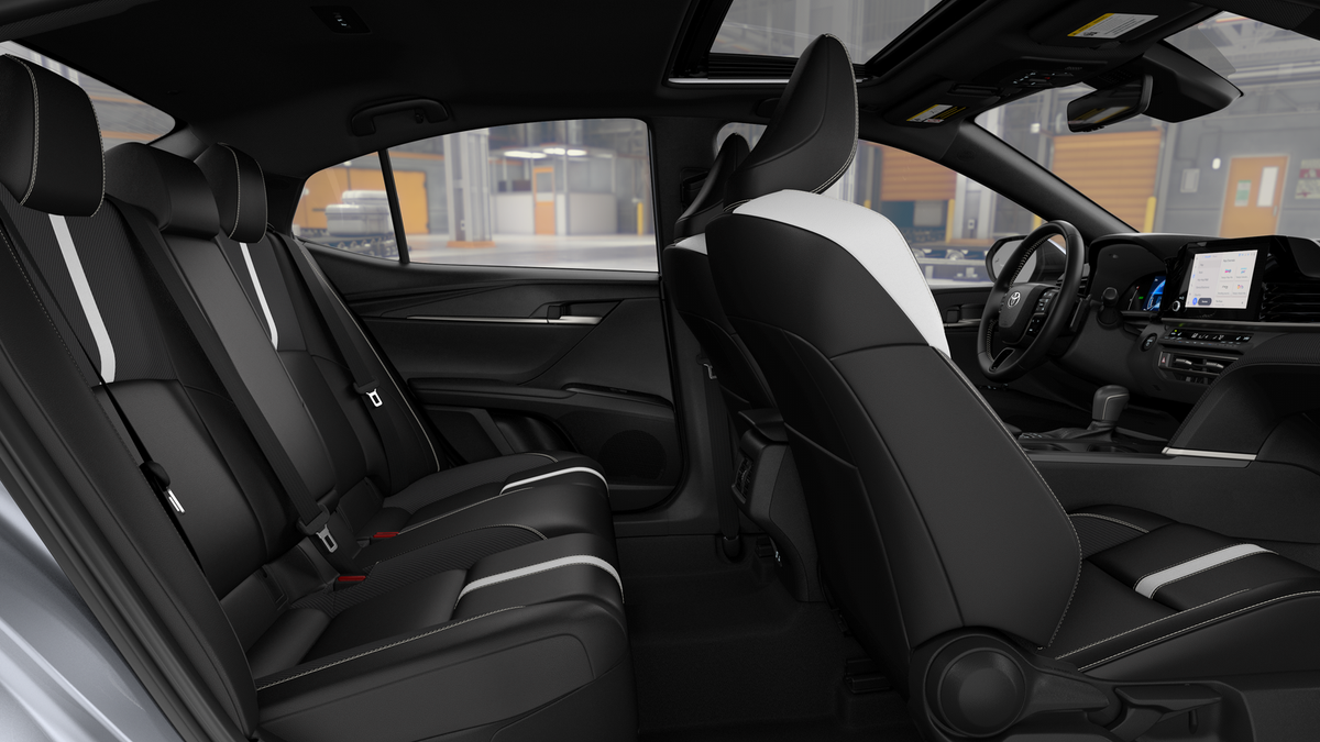 2027 Toyota Camry SE AWD