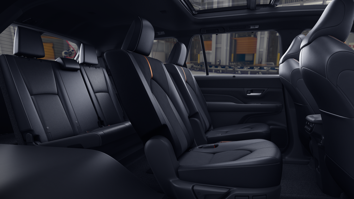 2026 Toyota Grand Highlander Hybrid MAX Platinum