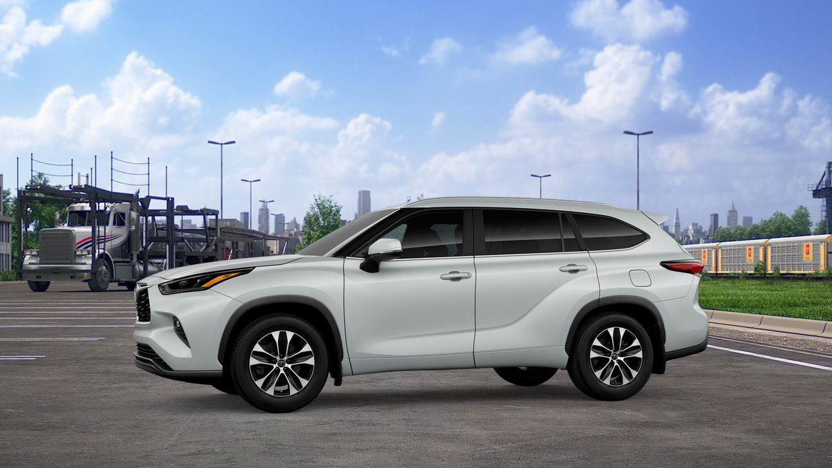 2026 Toyota Highlander XLE