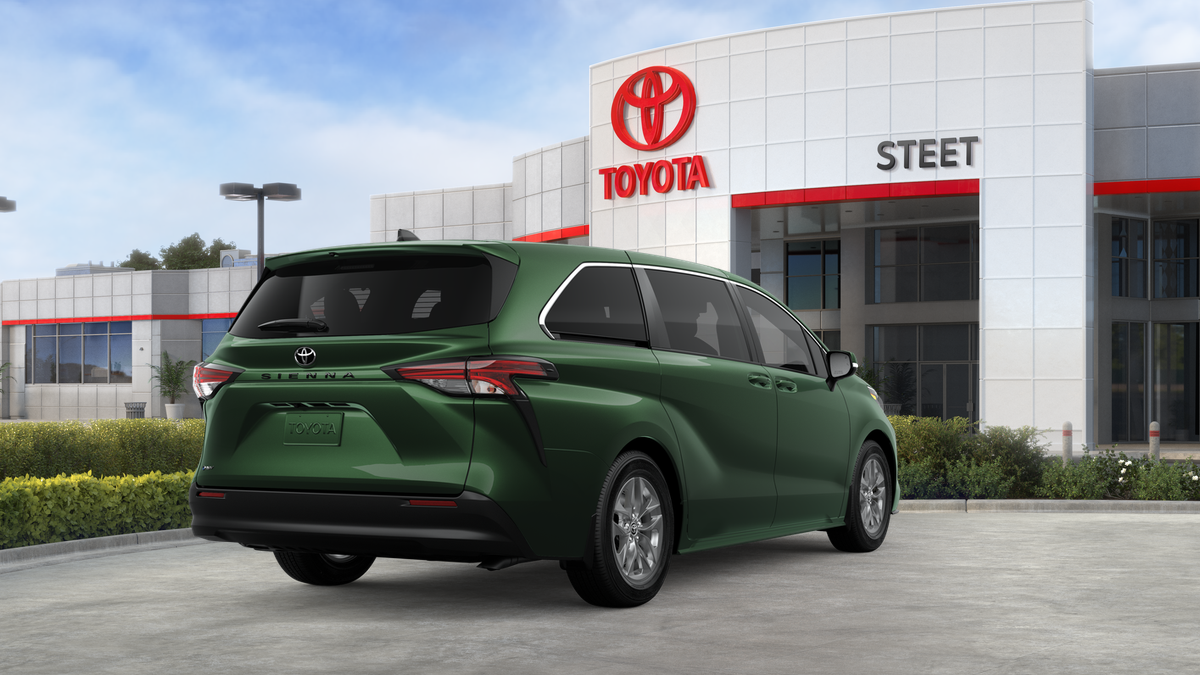 2026 Toyota Sienna LE