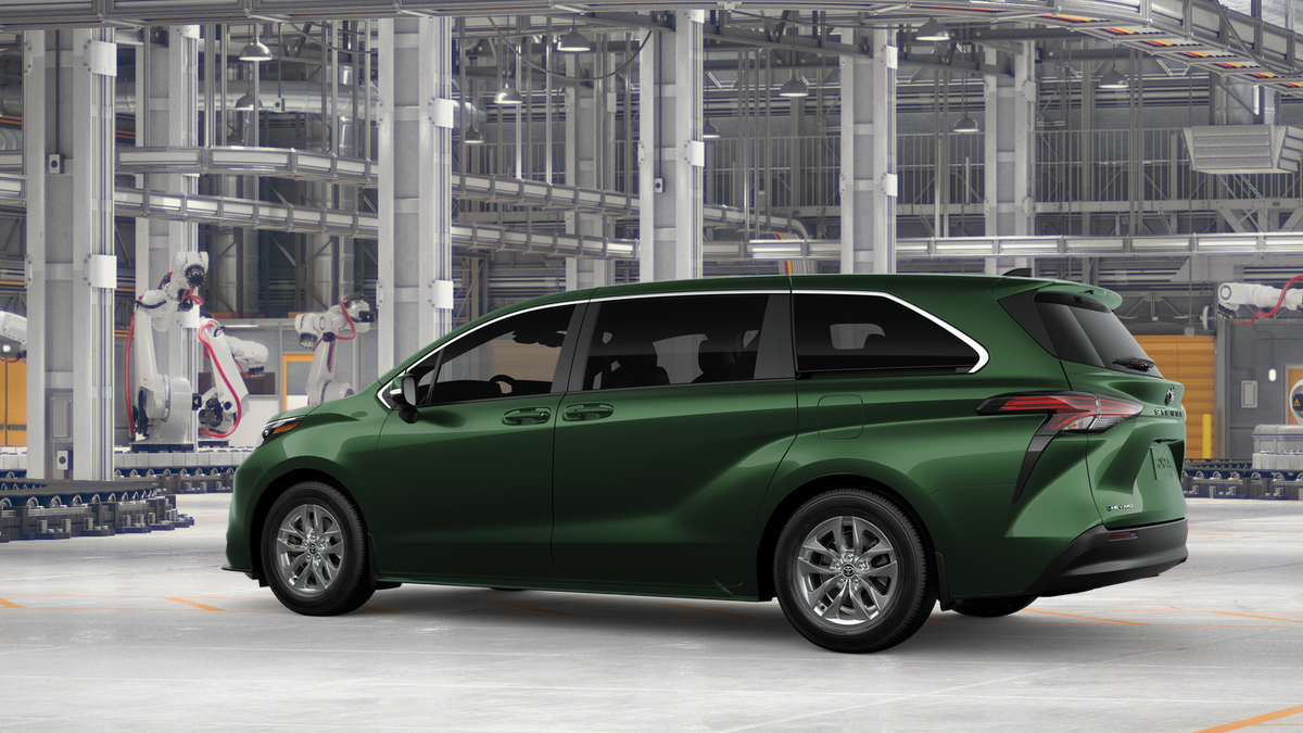 2026 Toyota Sienna LE