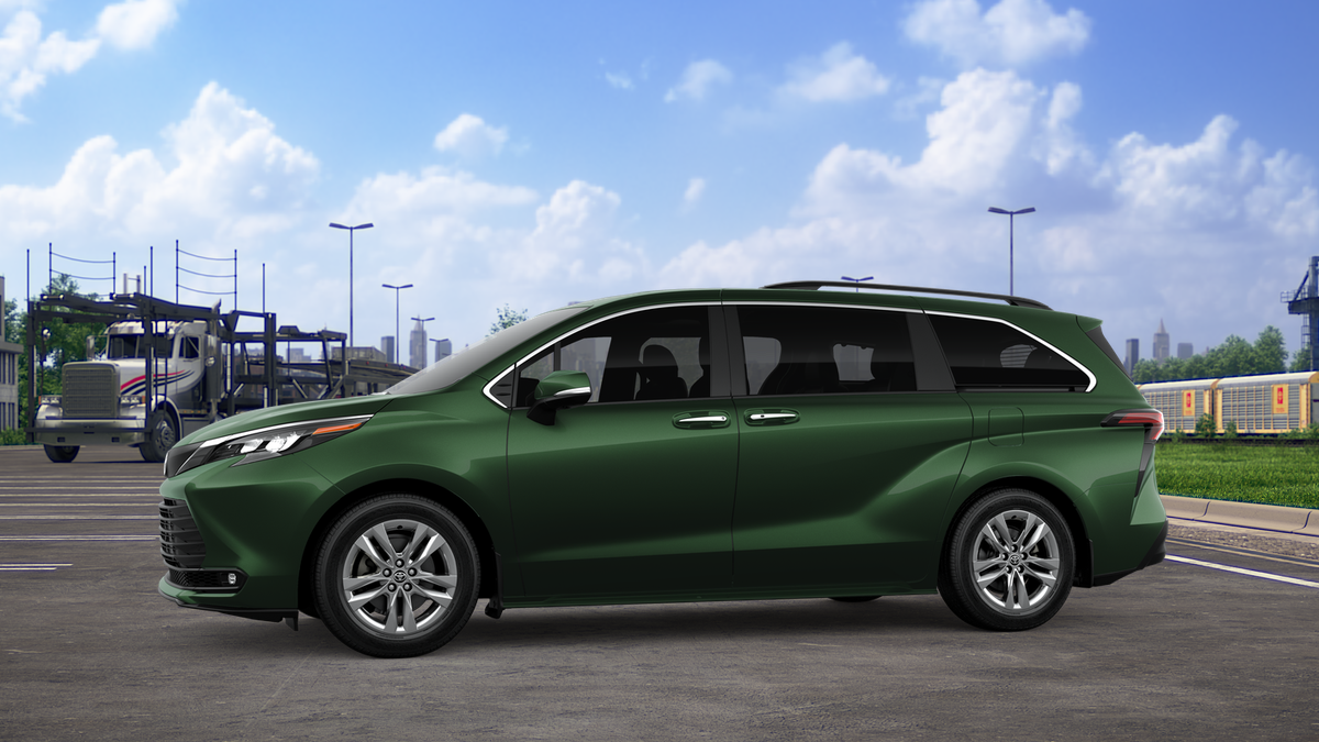 2026 Toyota Sienna XLE
