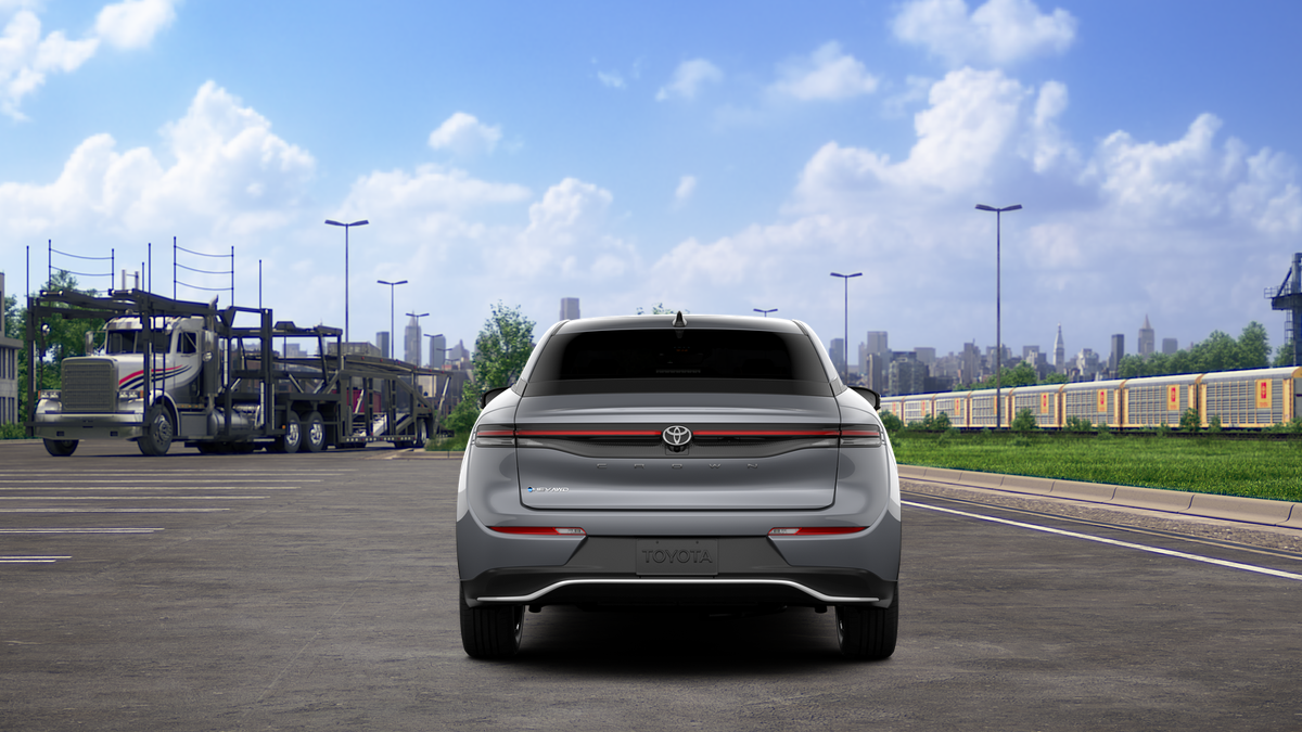 2026 Toyota Toyota Crown XLE