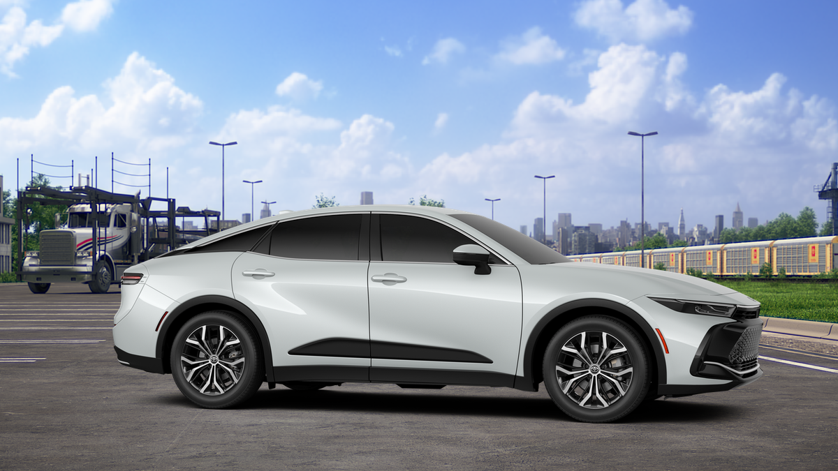 2026 Toyota Toyota Crown XLE