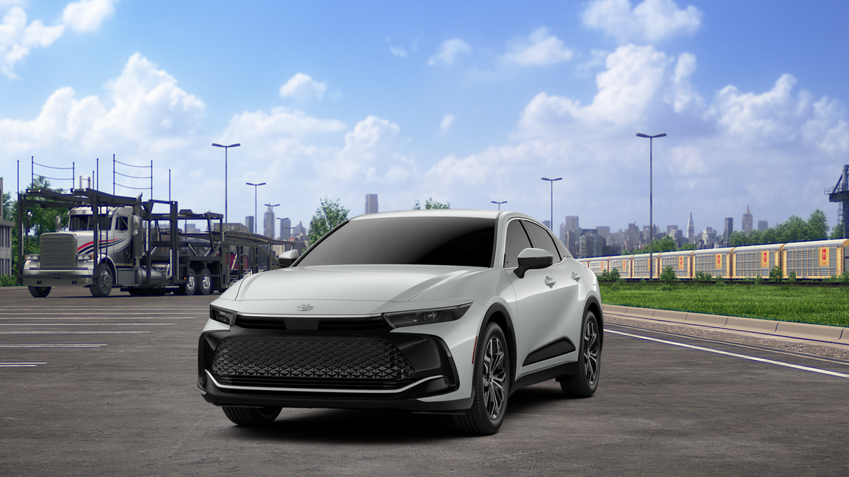 2026 Toyota Toyota Crown XLE